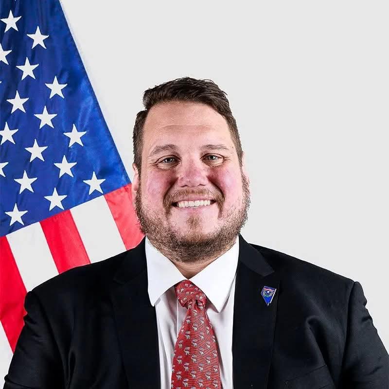 Alan Hedrick, Broker-Salesperson at Milvado Realty